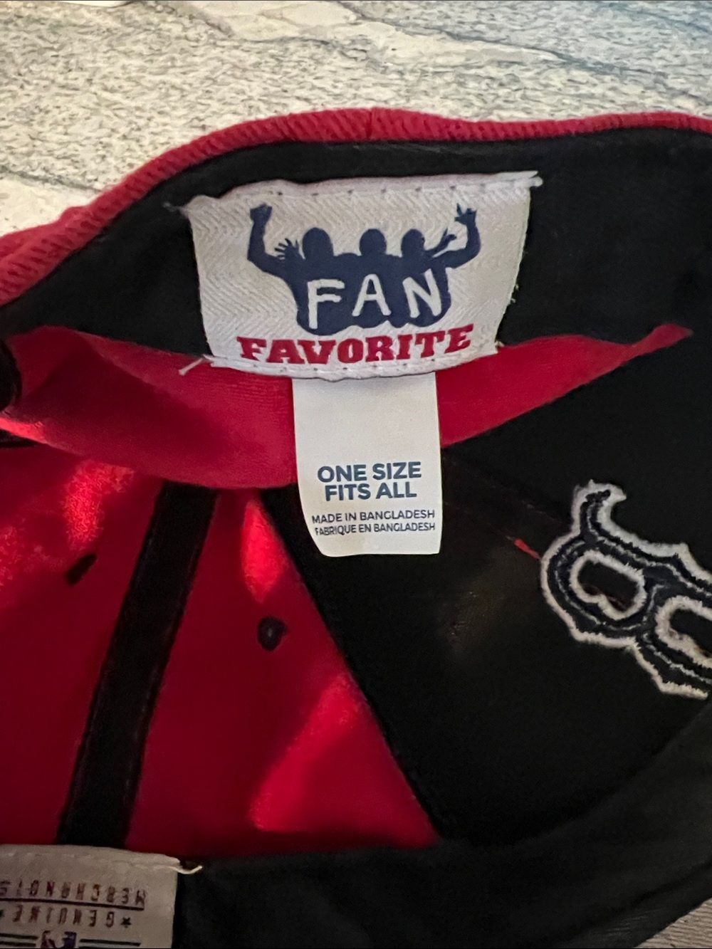 Men’s Red Baseball Cap - Picture 3 of 3
